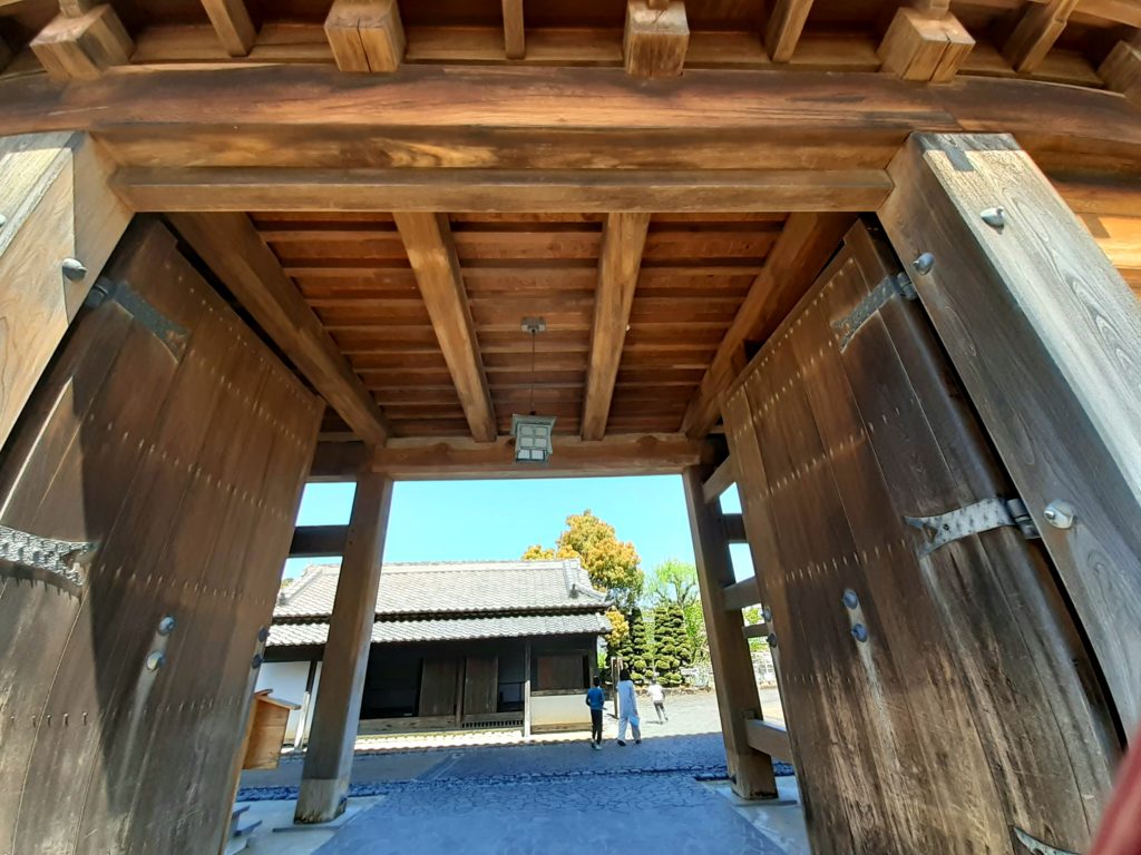 掛川城の大手門の内部