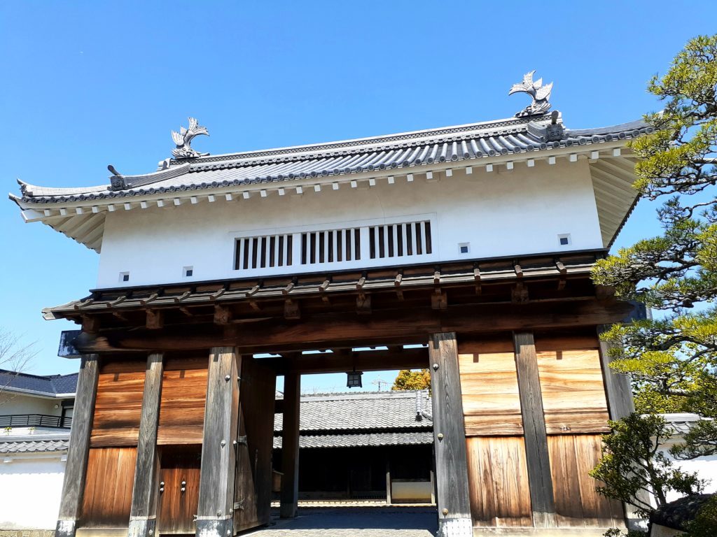掛川城の大手門